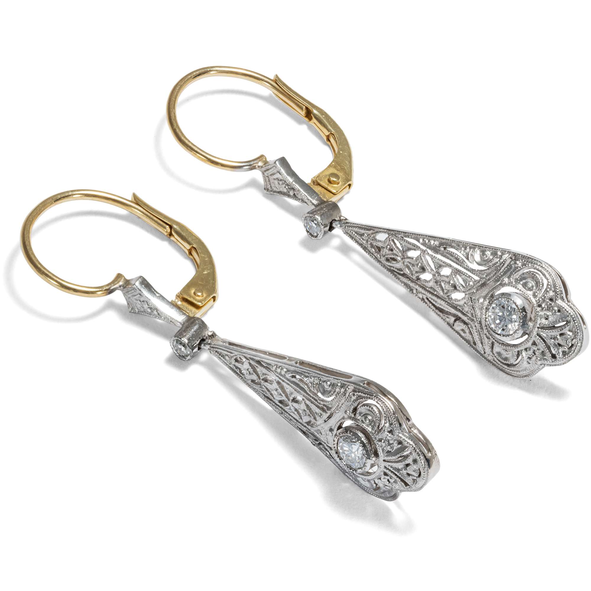 616249-hofer-antikschmuck-Diamant-Ohrringe-im-Stil-des-Art-Deco-aus-unserer-Werkstatt-Deco-Darlings