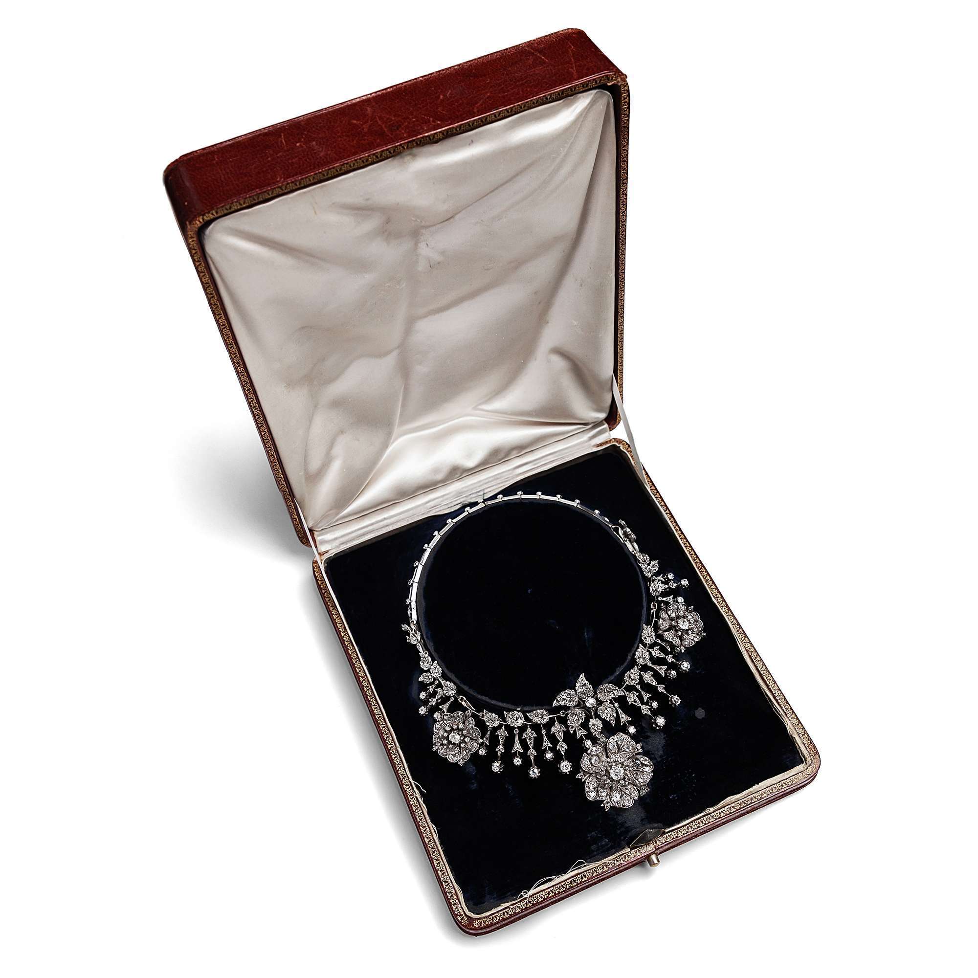 619705-hofer-antikschmuck-Wandelbares-antikes-Diadem-mit-Diamanten-in-Silber-um-1880-Im-Rosenhag_14