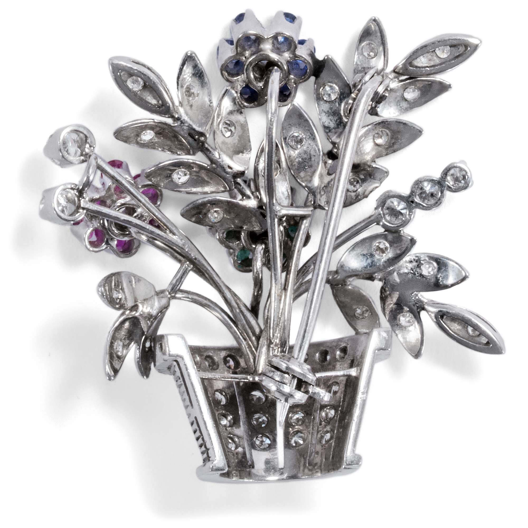 621985-hofer-antikschmuck-Edle-Weissgold-Brosche-mit-Rubine-Saphiren-Smaragden-und-Diamanten-um-1965-Blumige-Angelegenheit_3