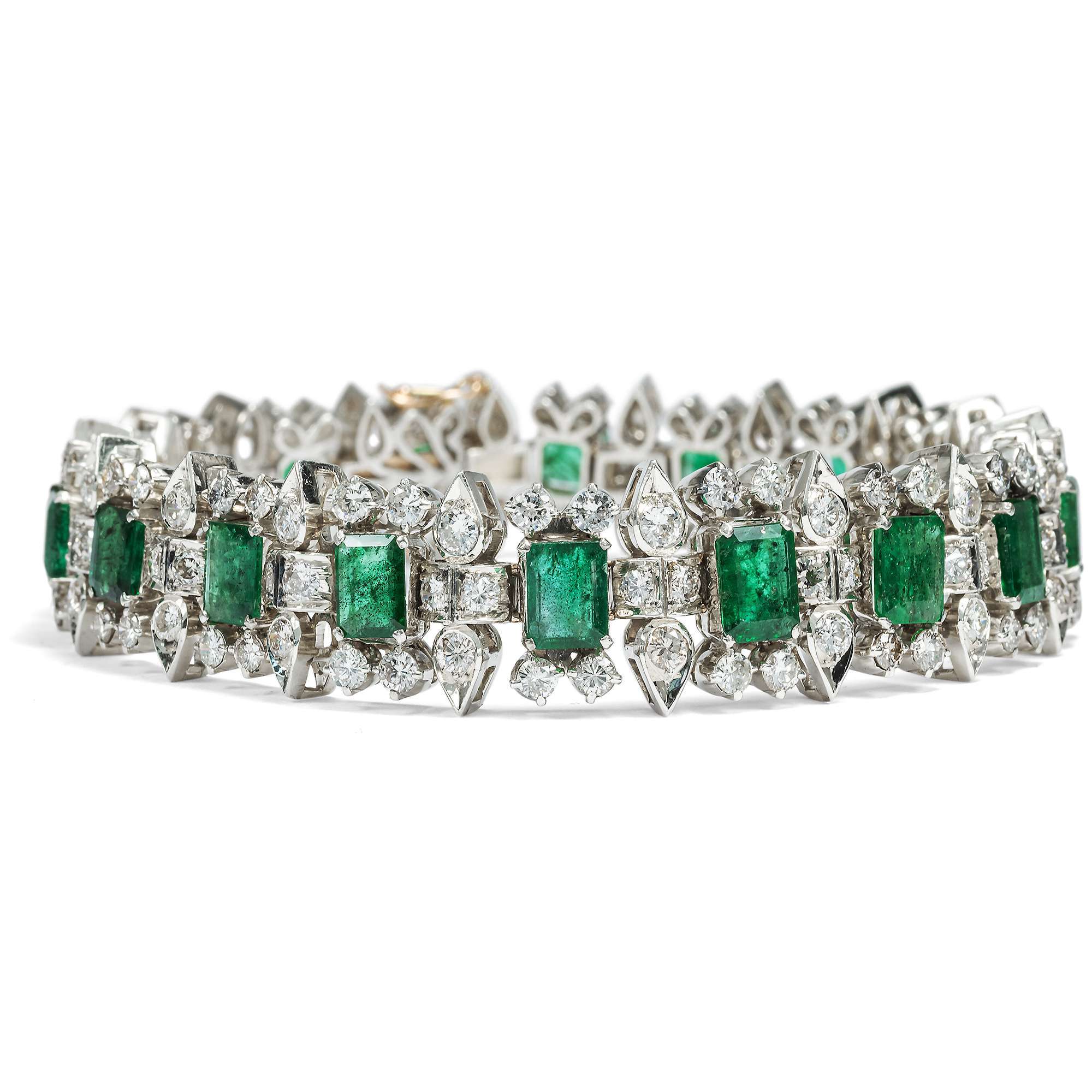 623293-hofer-antikschmuck-Glamouroeses-vintage-Armband-mit-Smaragd-und-6-48-ct-Diamanten-um-1965-Das-schoenste-Gruen_5