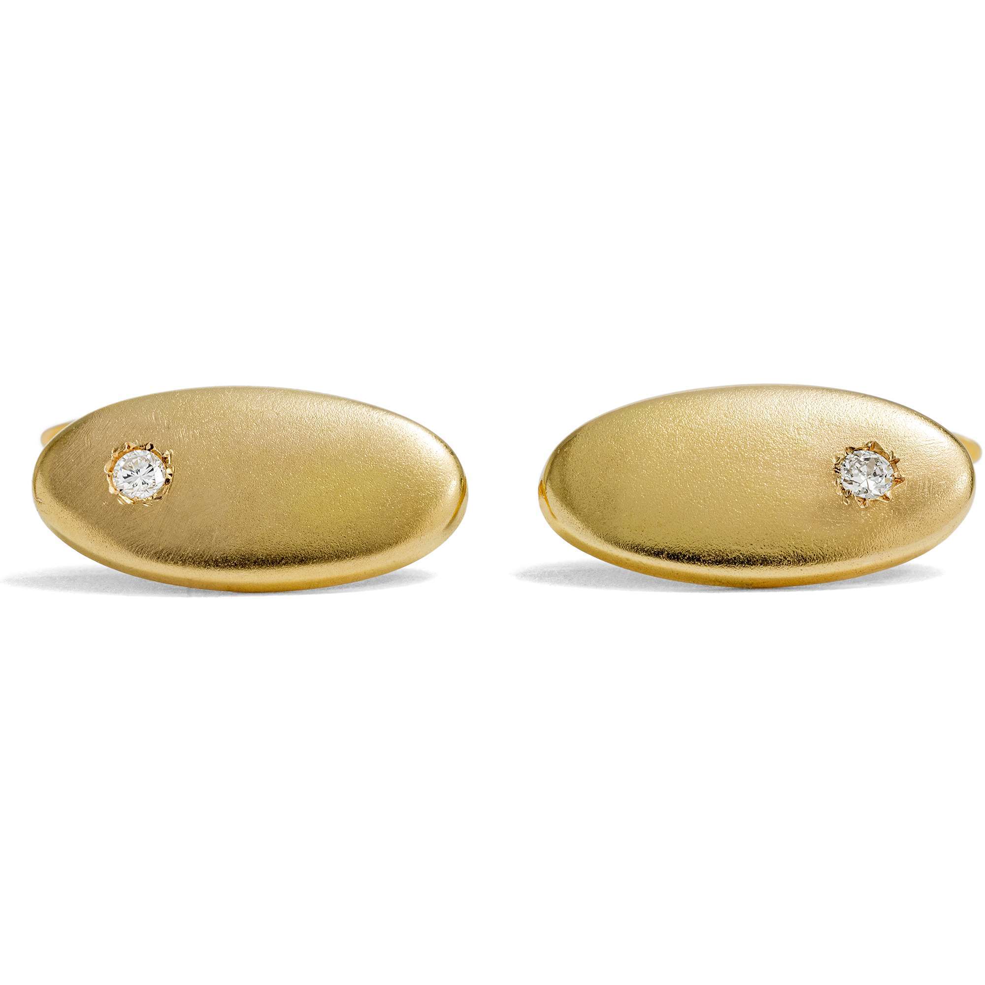 624888-hofer-antikschmuck-Klassische-antike-Manschettenknoepfe-mit-Diamanten-in-Gold-Pforzheim-um-1910-Stil-muss-einfach-sein-_2
