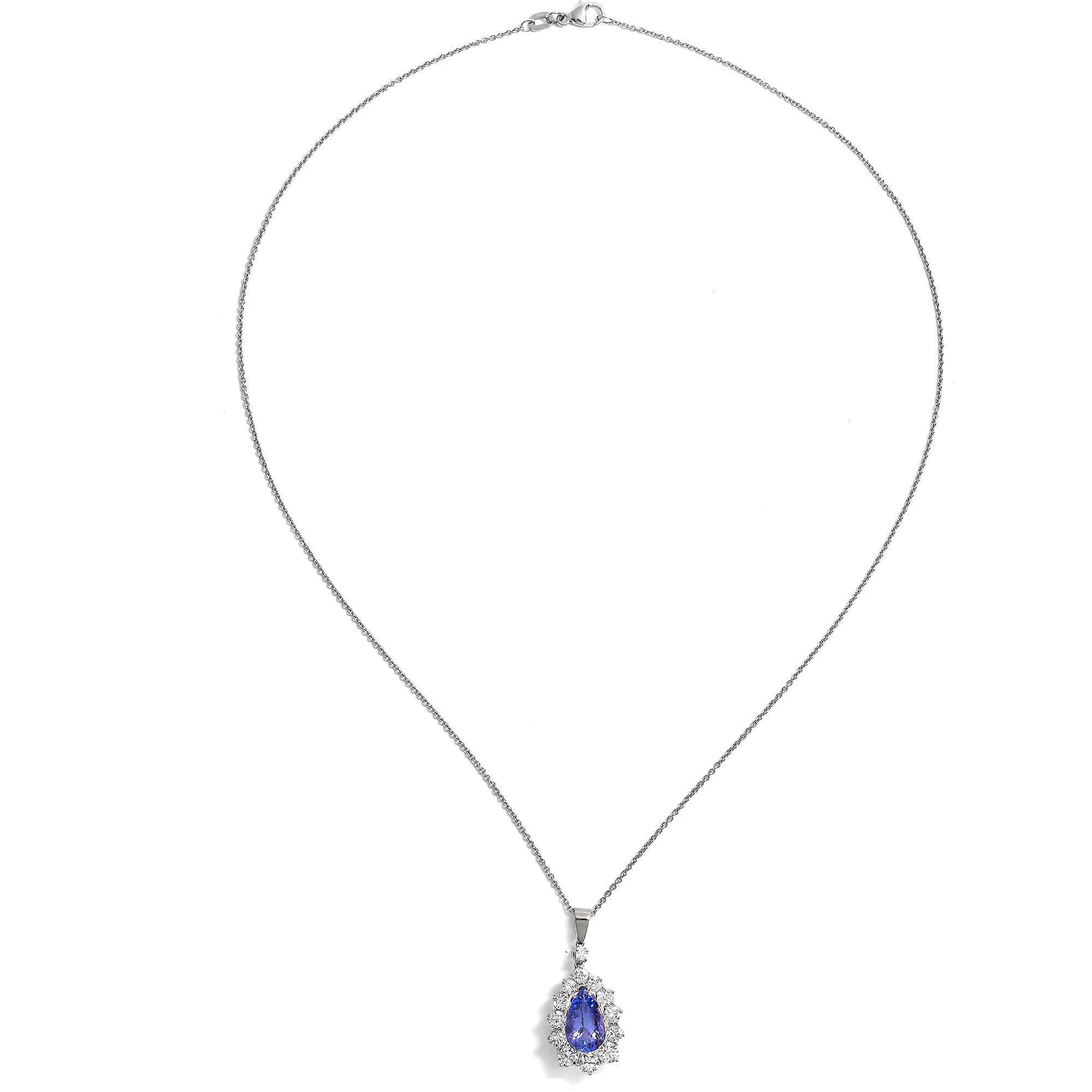 625334-hofer-antikschmuck-Traumhafter-vintage-Anhaenger-mit-Tansanit-und-Diamanten-in-Weissgold-um-1980-Jenseits-von-Afrika_3
