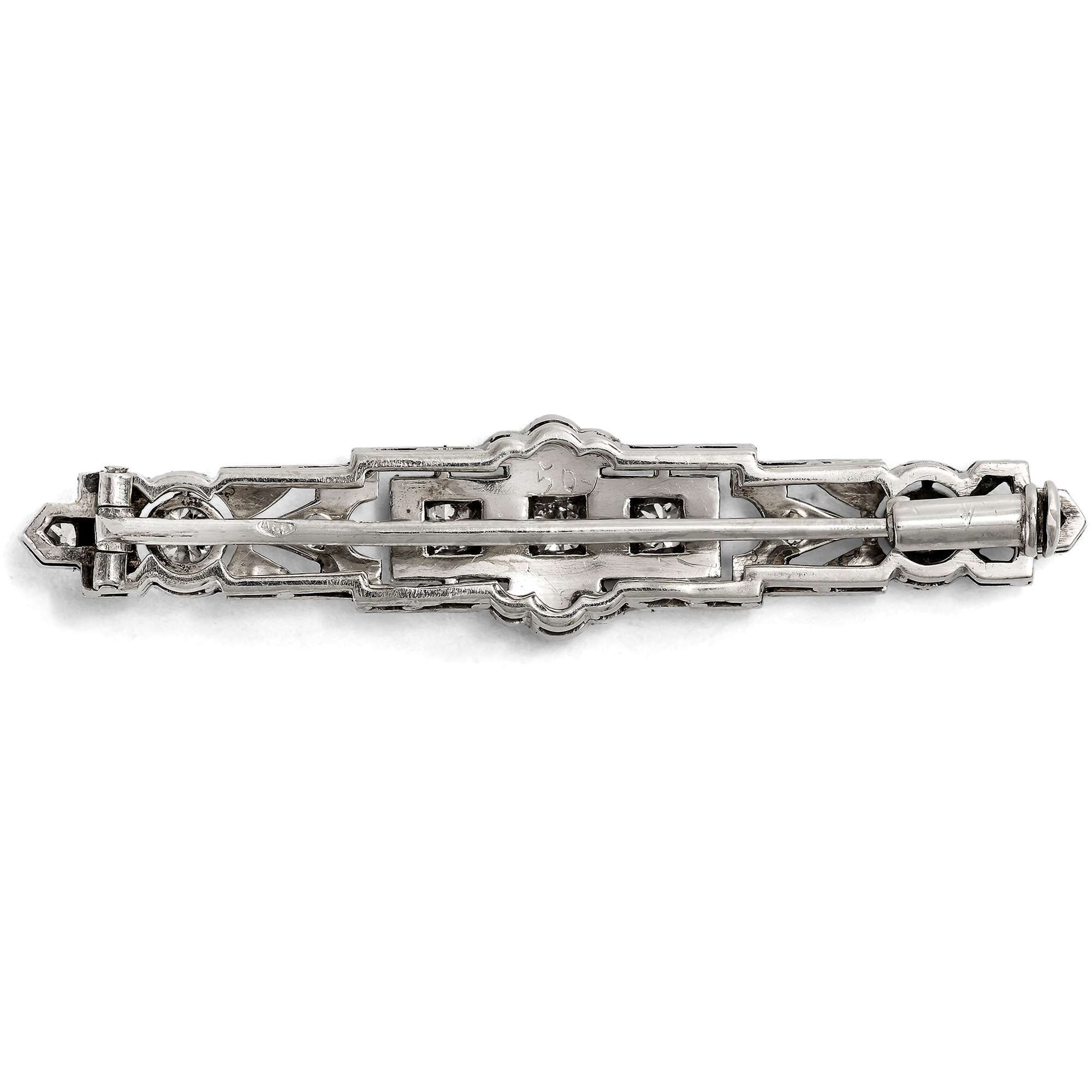 626132-hofer-antikschmuck-Elegante-Stabbrosche-des-Art-Deco-mit-Diamanten-in-Weissgold-Wien-um-1930-Wiener-Moderne-_3