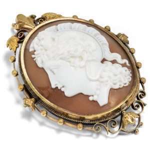 626183-hofer-antikschmuck-Detailreicher-antiker-Brosch-Anhaenger-mit-Muschelkamee-der-Athene-in-Goldfassung-um-1880-Kopfgeburt_2