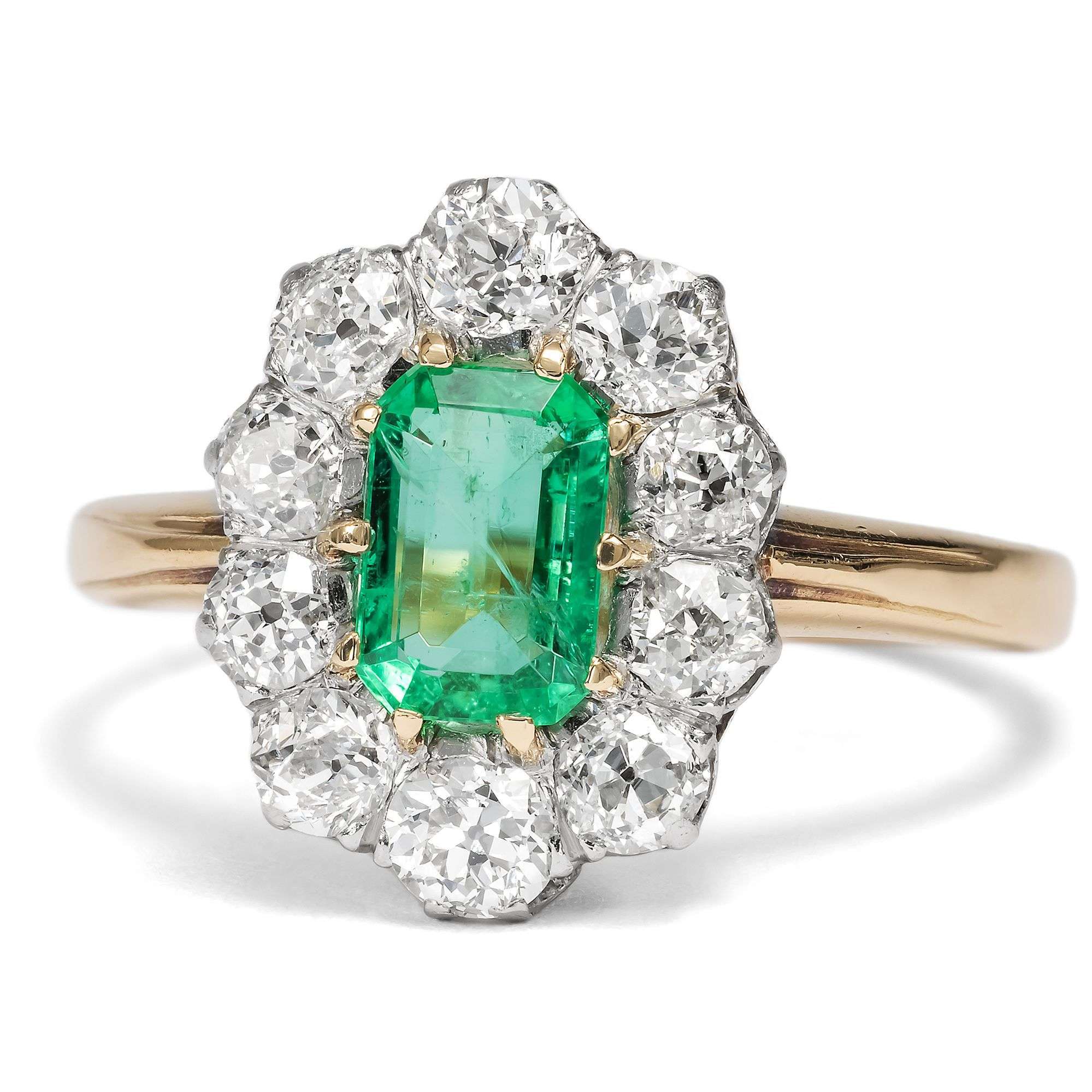 626446-hofer-antikschmuck-Antiker-Ring-der-Belle-epoque-mit-Smaragd-und-Diamanten-im-Altschiff-um-1910-und-spaeter-Von-Sambia-nach-Paris-_3