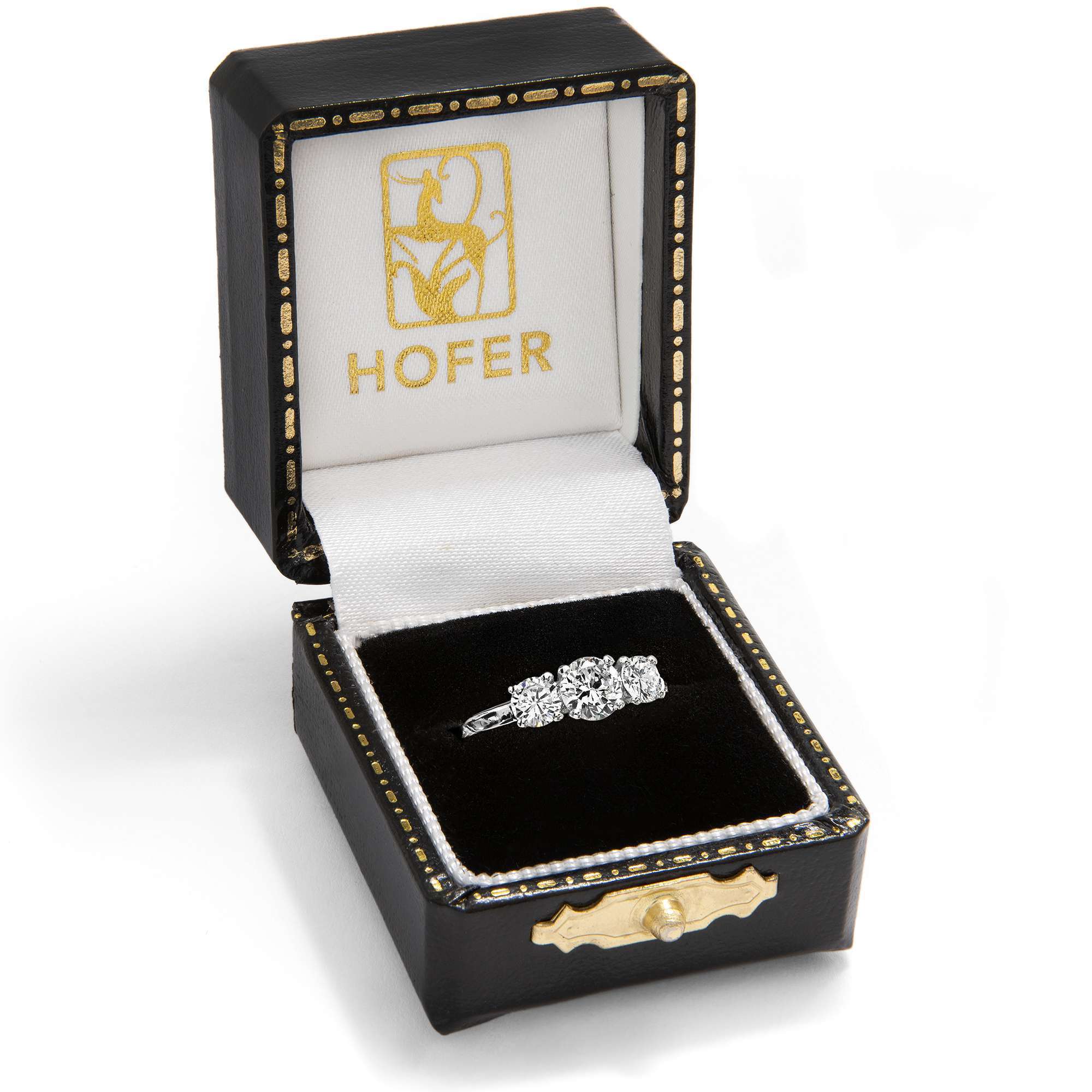 626456-hofer-antikschmuck-Ungetragener-Trilogie-Ring-mit-0-91-ct-vintage-Brillanten-in-Platin-aus-unserer-Werkstatt-Weitergabe-des-Feuers_6
