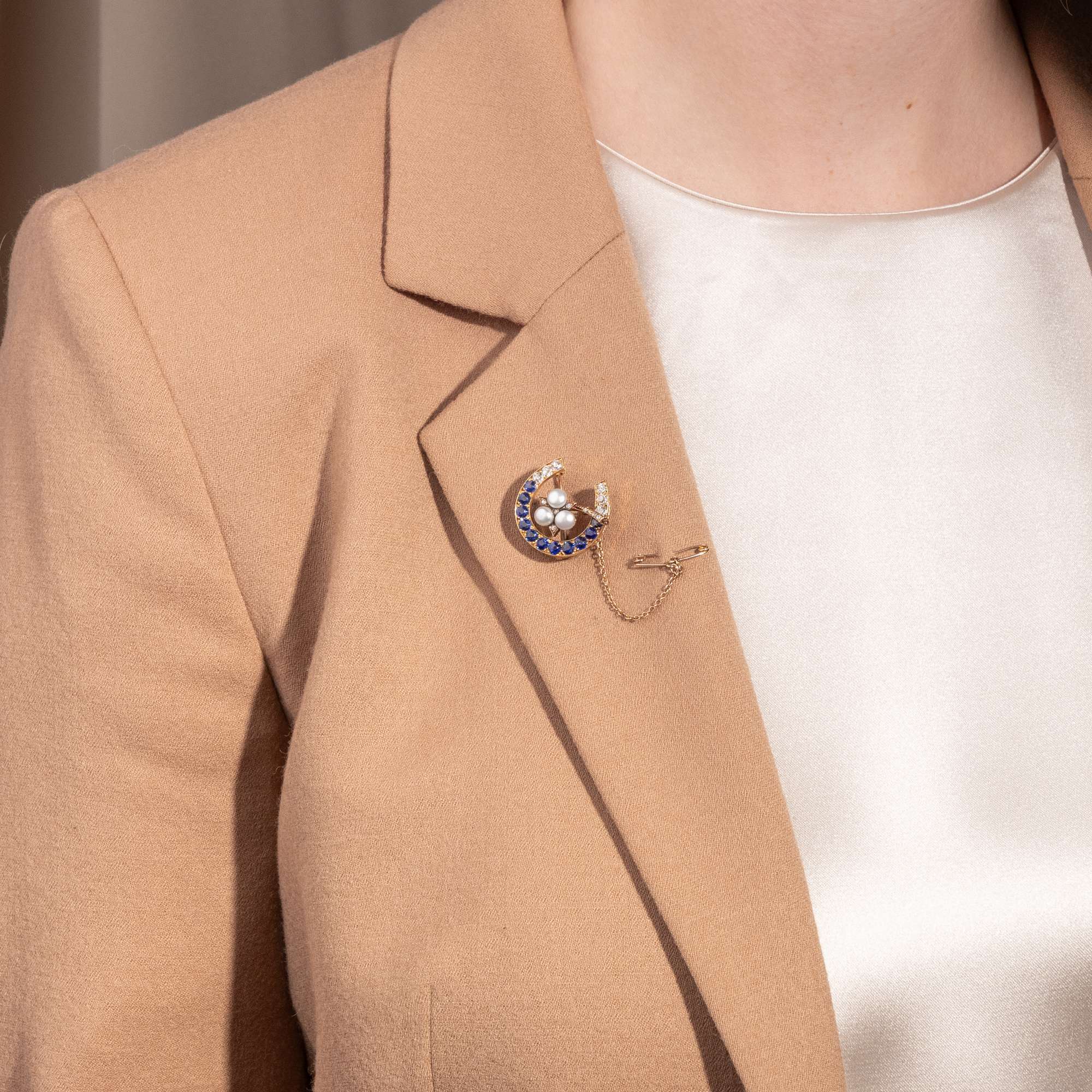626492-hofer-antikschmuck_1