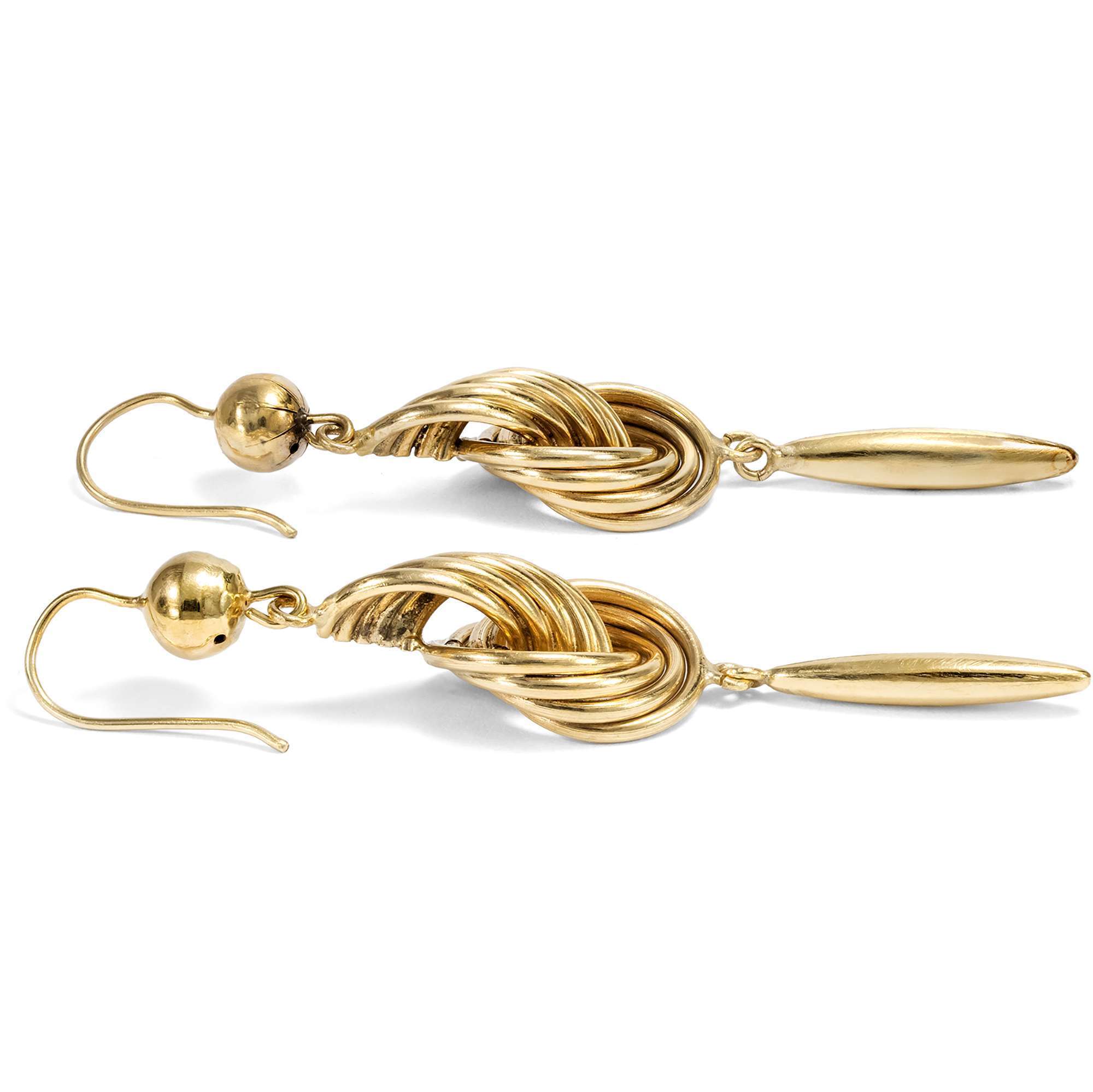 626642-hofer-antikschmuck-Elegante-viktorianische-Gold-Ohrringe-Grossbritannien-um-1900-Gross-doch-mit-Leichtigkeit_1