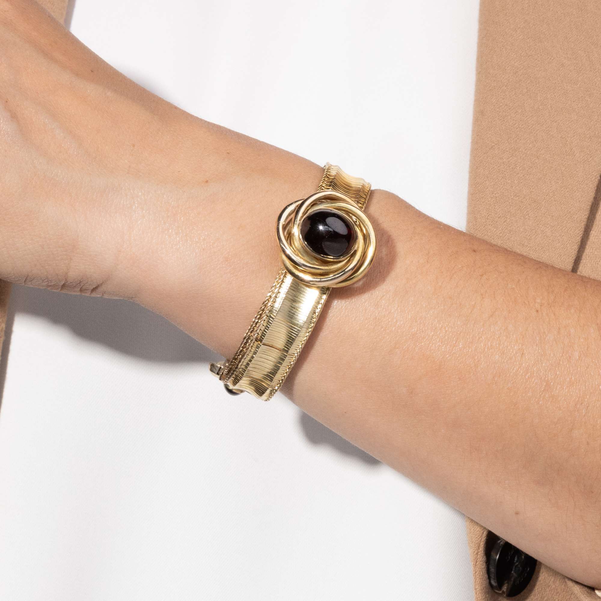 626667-hofer-antikschmuck