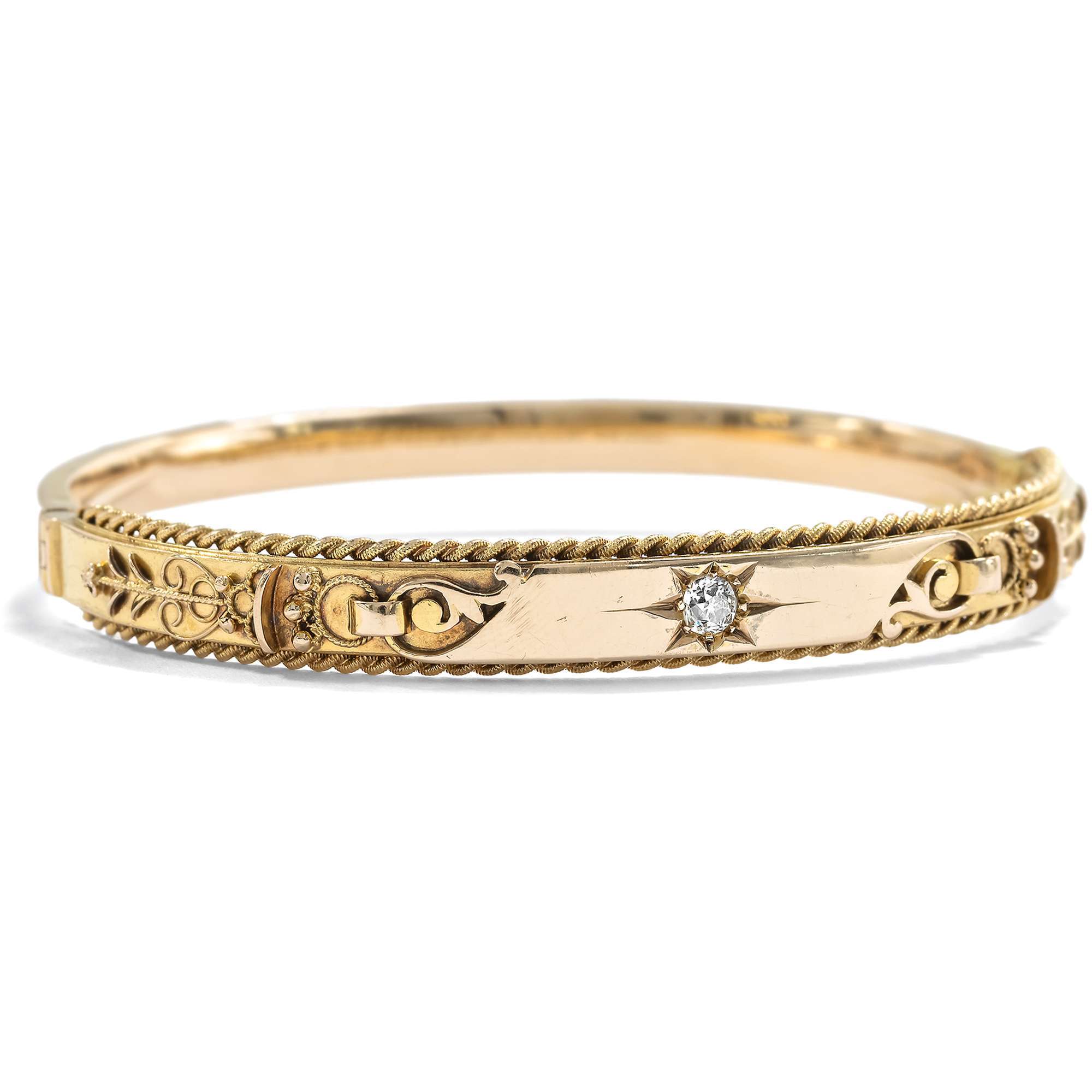 626999-hofer-antikschmuck-Eleganter-Armreif-aus-Gold-mit-Diamant-im-Altschliff-England-um-1880-Ein-Blick-zurueck_3