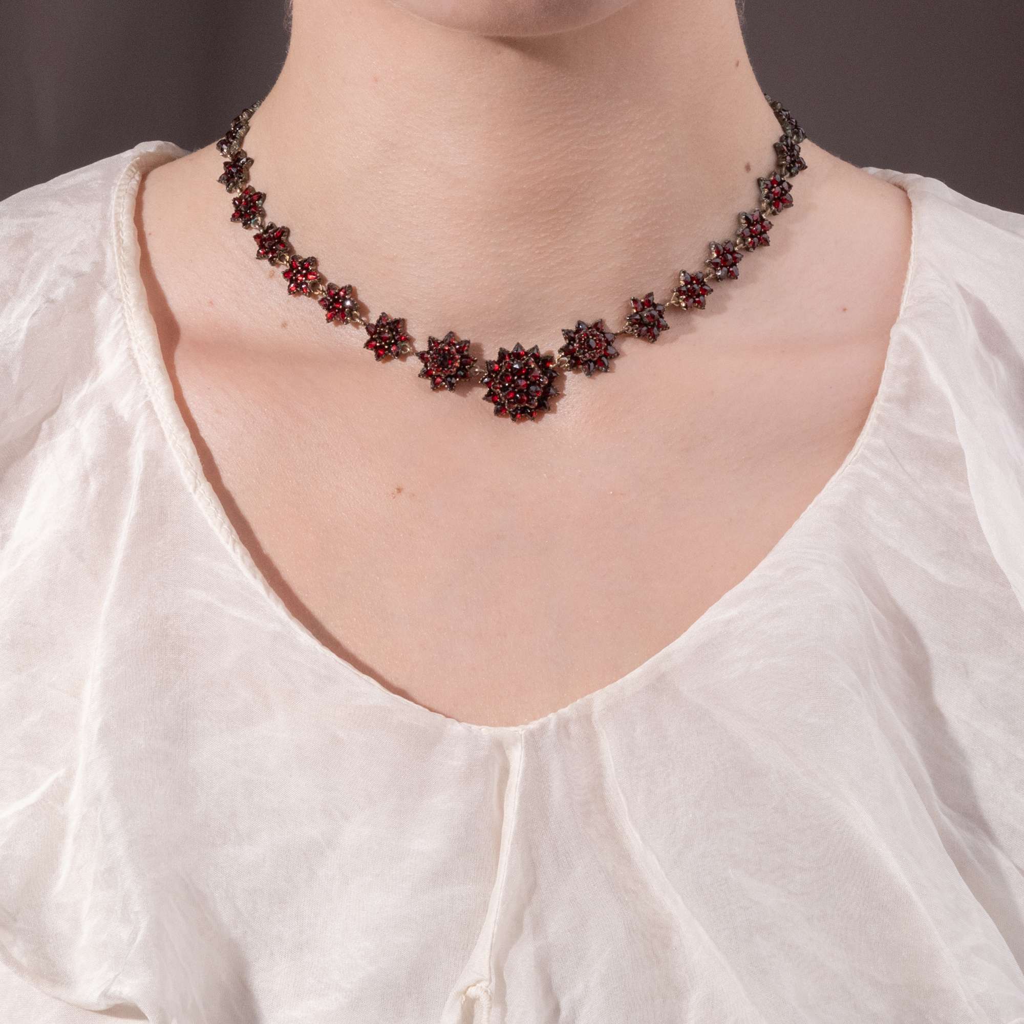 627096-hofer-antikschmuck