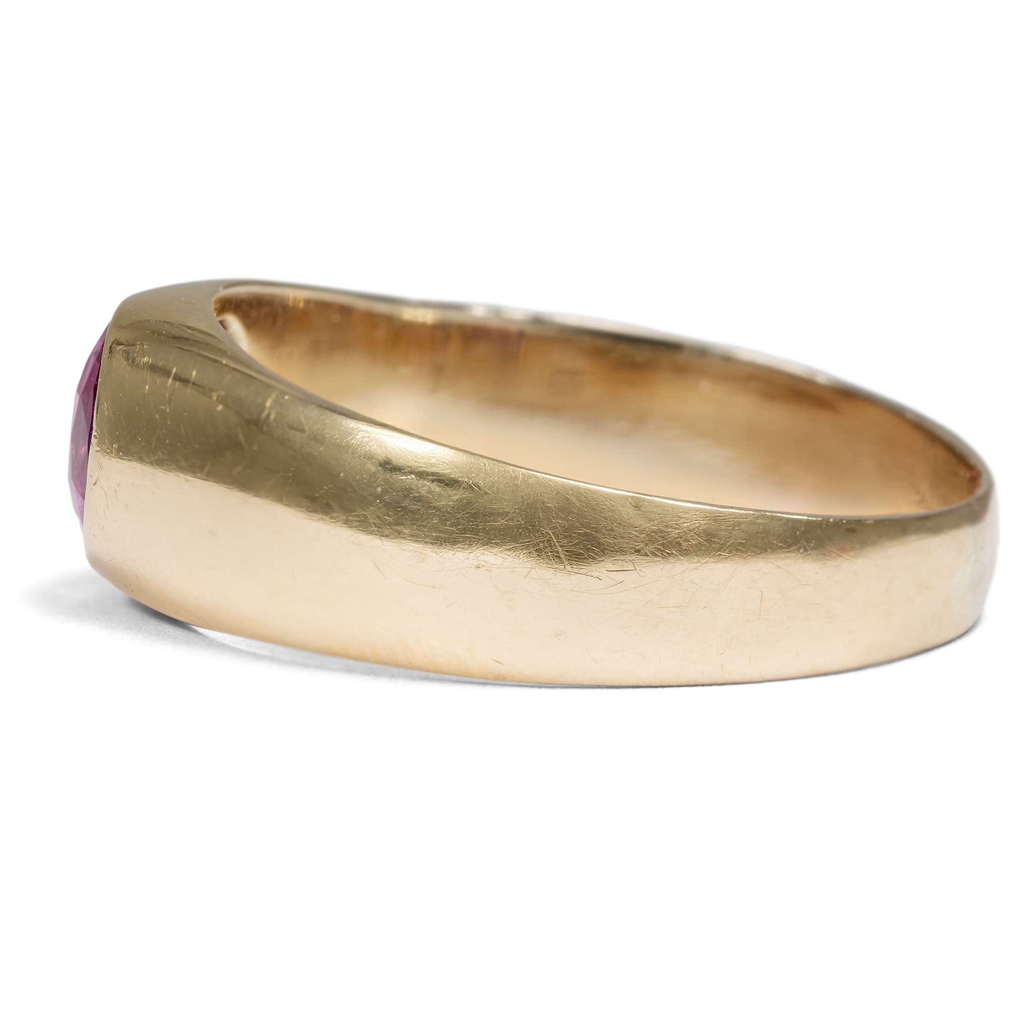 627664-hofer-antikschmuck-Antiker-Bandring-mit-synthetischem-Korund-in-Gold-um-1920-Verneuils-Vermaechtnis_3